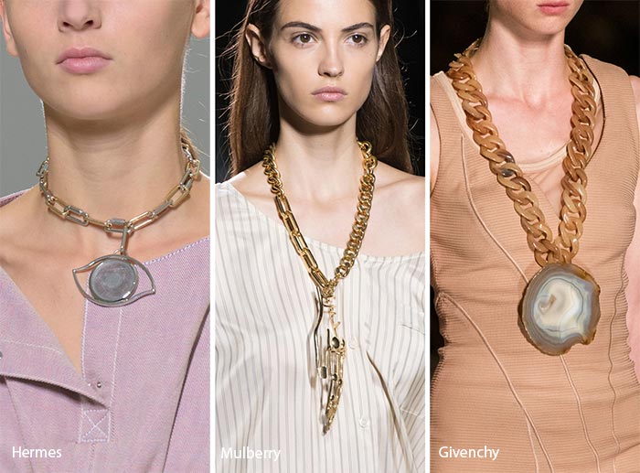 2017 jewelry trends - big necklaces