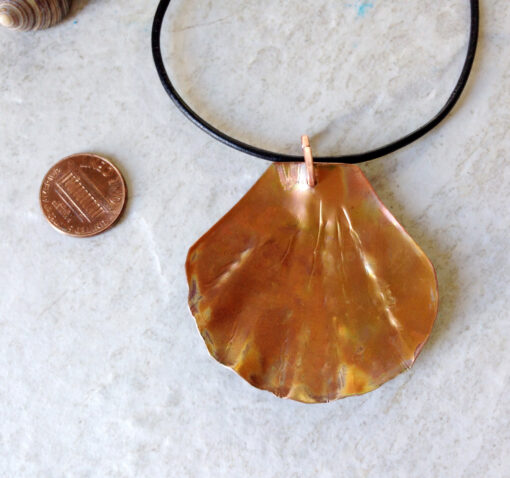 Rustic copper shell necklac