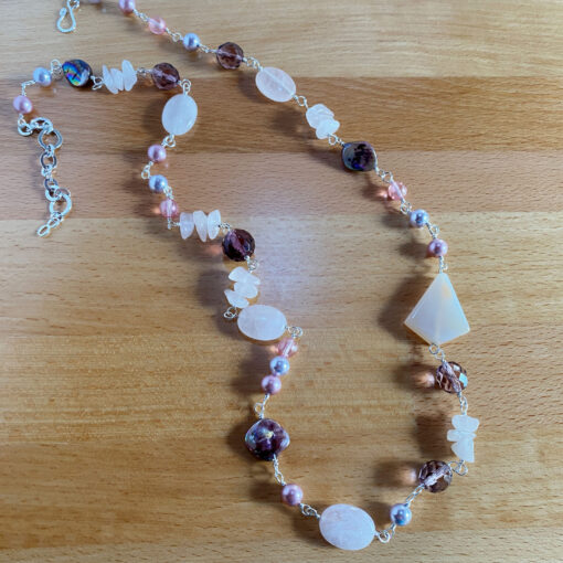 pink rose quartz bead necklace