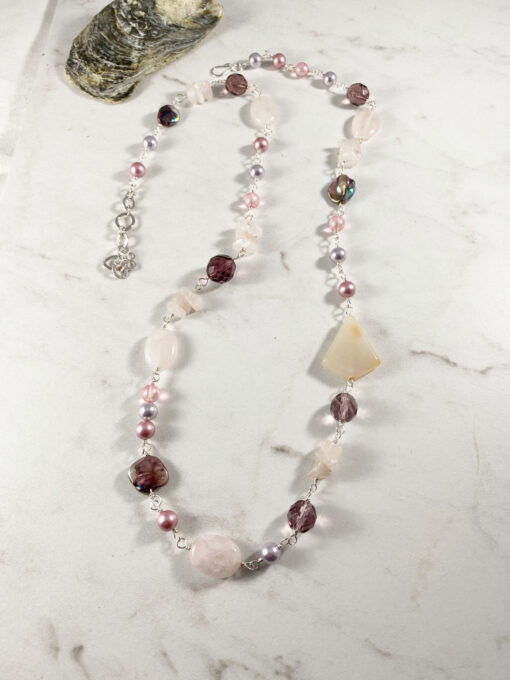 pink rose quartz bead necklace