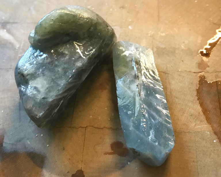 How to Cut Gemstones with Dremel Basket of Blue