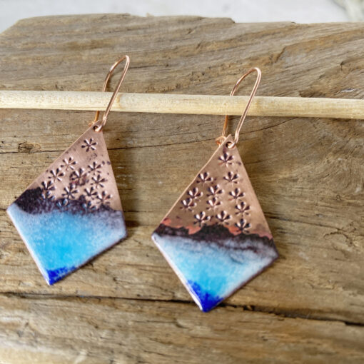 Starfish bllue enameled copper earrings