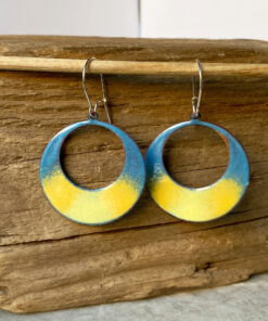 Big blue and yellow hoop